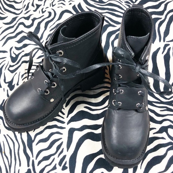 UNIF Dedi Platform Boots - Picture 5 of 6